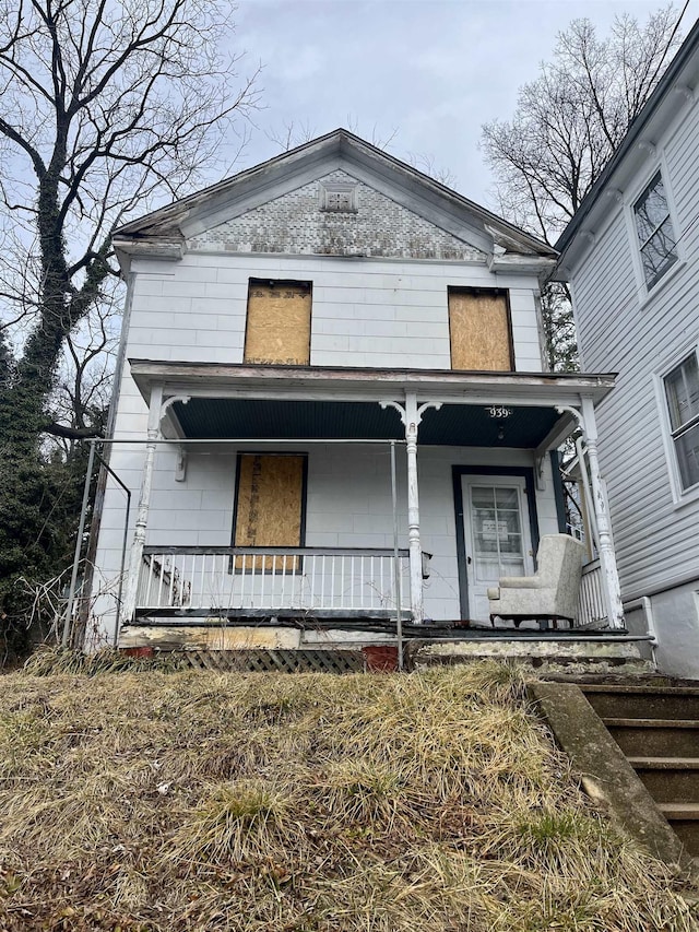 view of front facade with covered porch