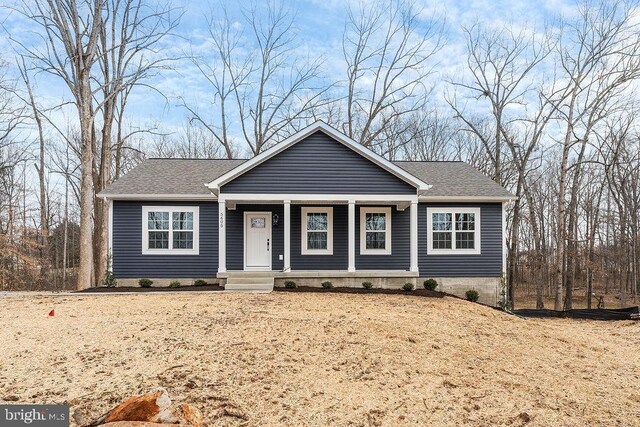 view of front of house with covered porch