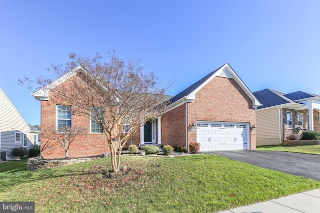 view of front facade featuring a garage, central AC unit, and a front lawn