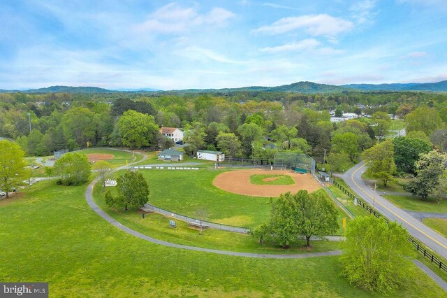 drone / aerial view featuring a mountain view