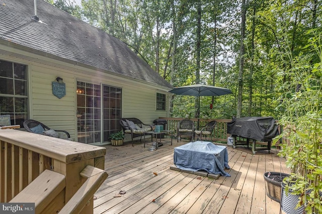 deck with grilling area