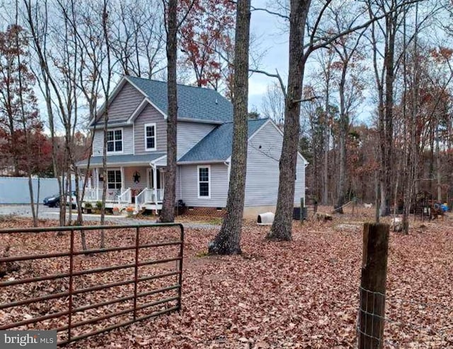 view of front of home featuring a porch