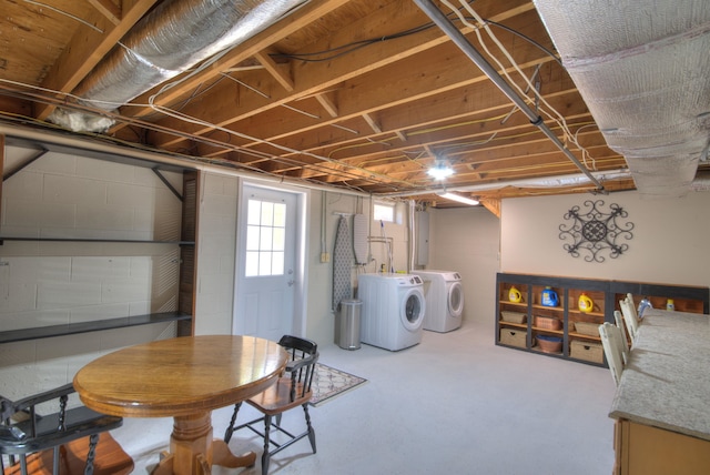 laundry room featuring laundry area and washer and clothes dryer