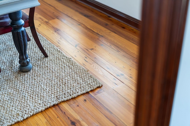 room details featuring hardwood / wood-style flooring