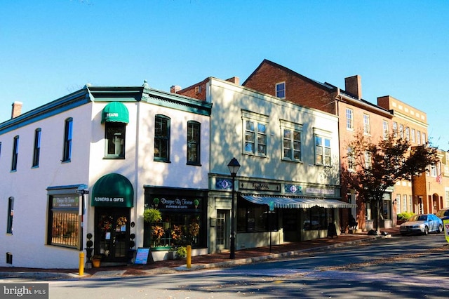 view of building exterior