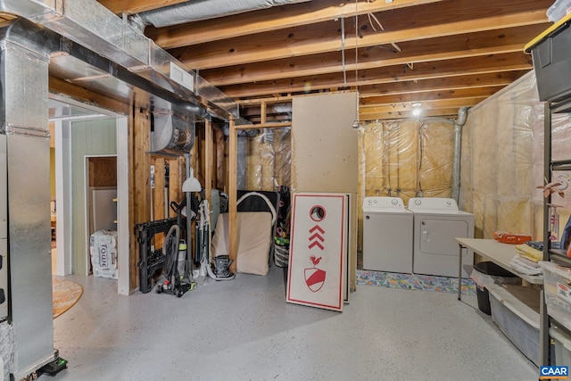 basement featuring independent washer and dryer