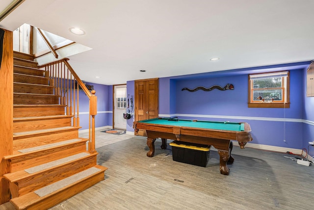 game room featuring pool table, recessed lighting, and baseboards