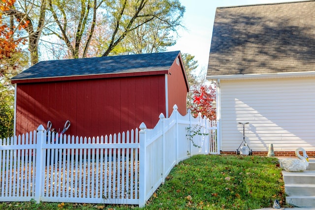 exterior space featuring fence