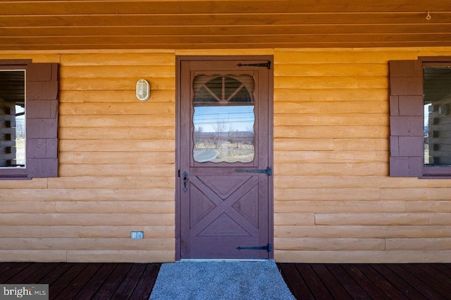 view of property entrance