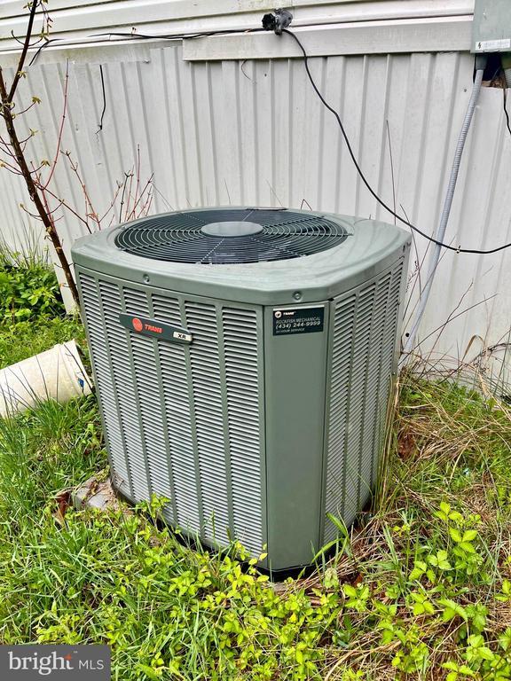 exterior details with cooling unit