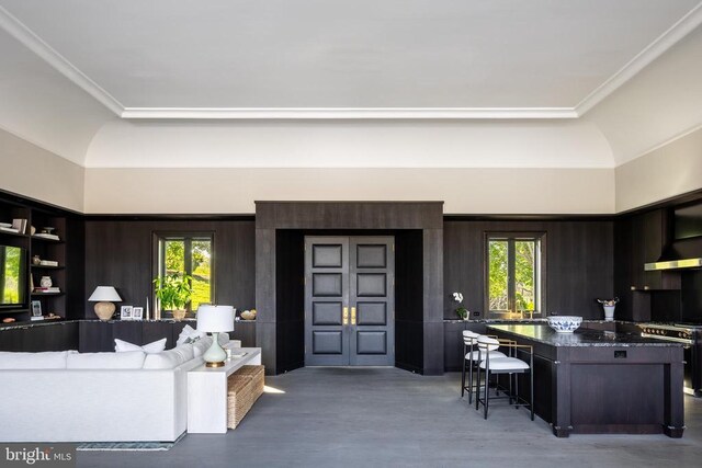 interior space featuring outdoor dry bar and an outdoor hangout area