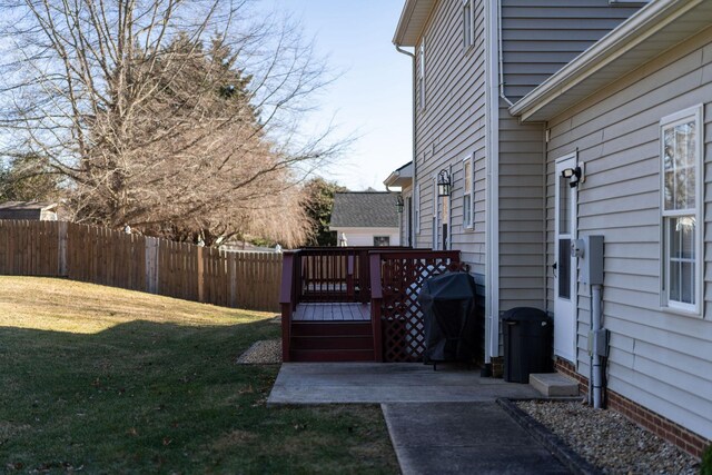 view of yard featuring a wooden deck