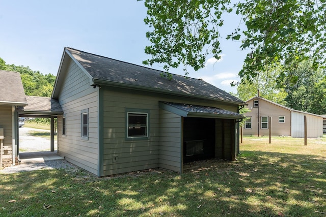 exterior space featuring a yard