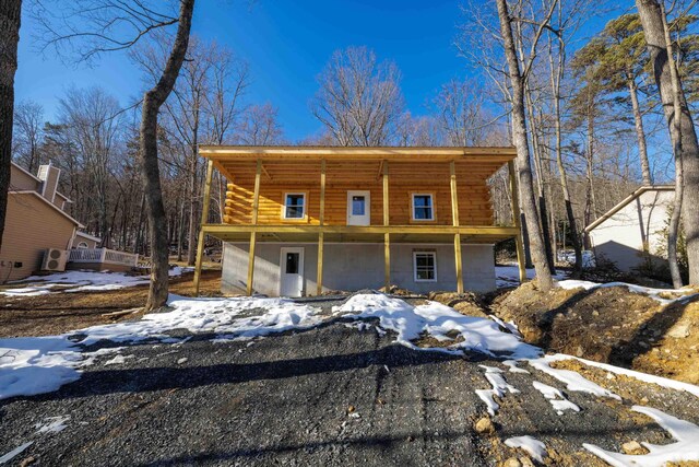 view of front of home