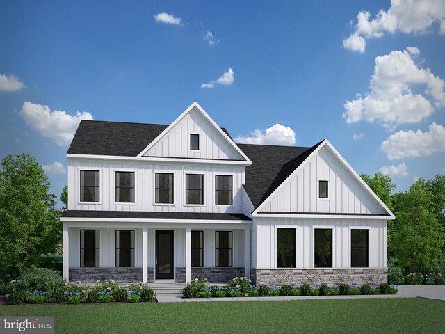 view of front of home featuring a porch