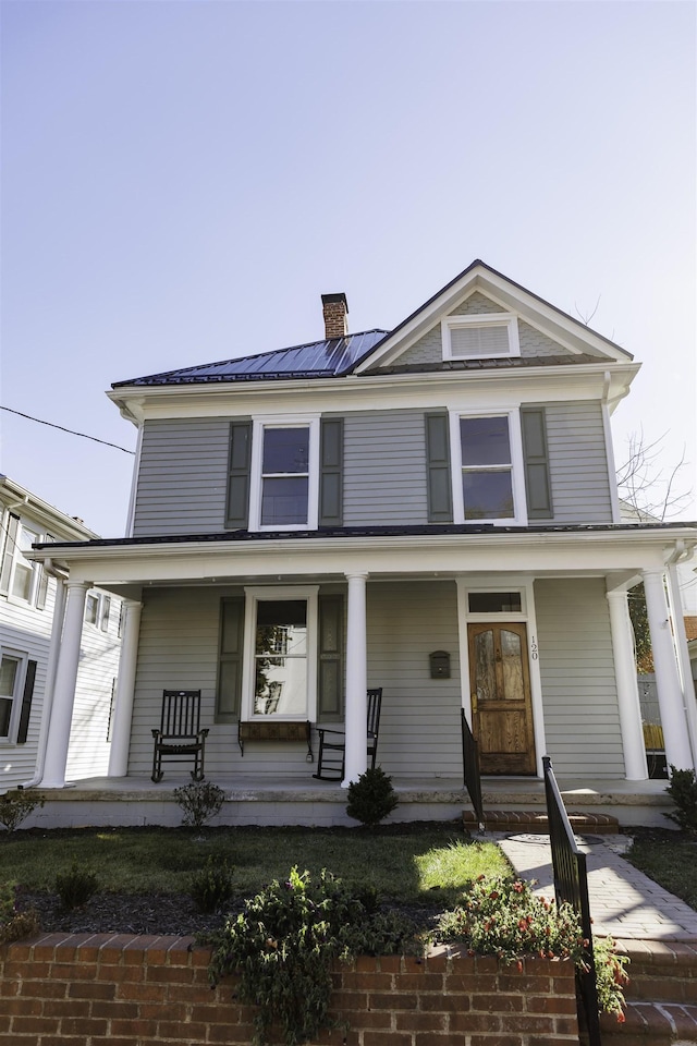 view of front facade featuring a porch