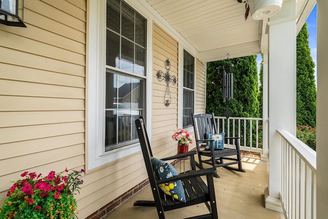 balcony with a porch