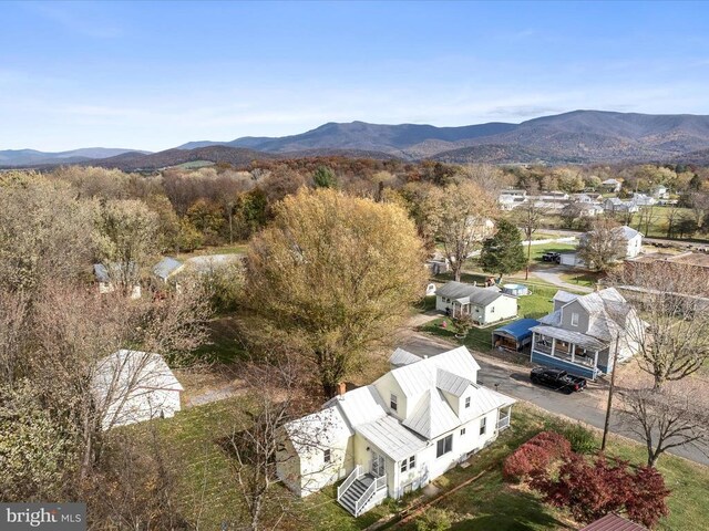 drone / aerial view with a mountain view