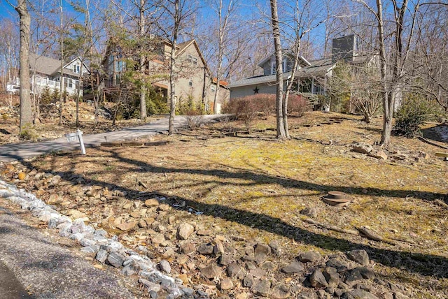 view of yard featuring a garage