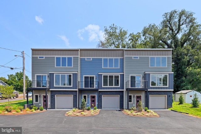 view of townhome / multi-family property