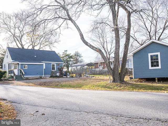 view of side of property