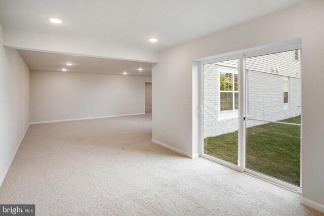 view of carpeted spare room