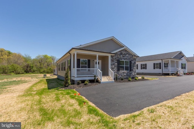 view of front of home with a porch