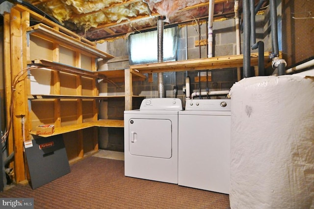 interior space with carpet flooring and independent washer and dryer