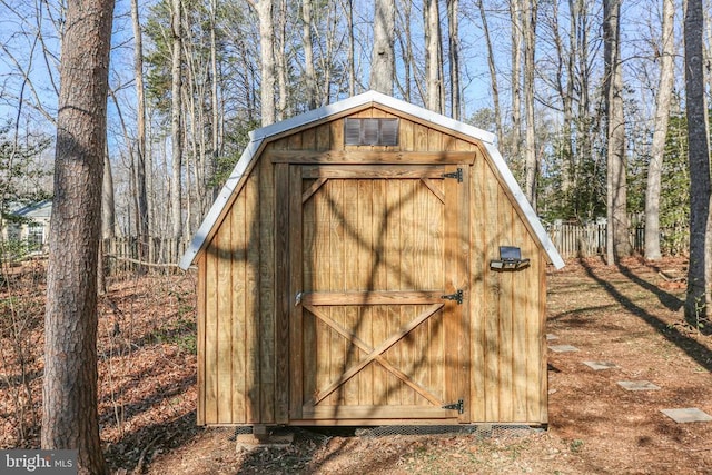 view of outbuilding