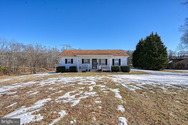 view of front of house with covered porch