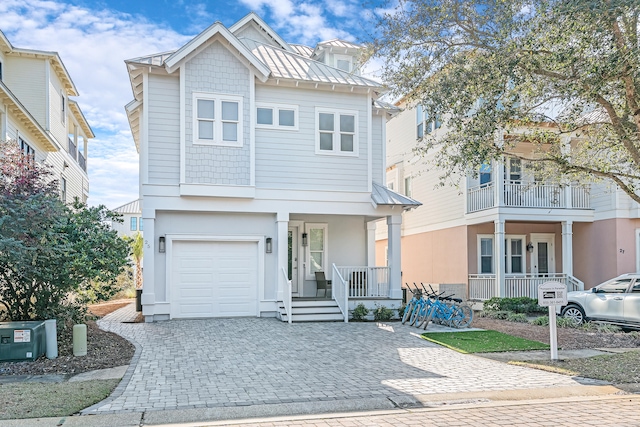 view of front of property with covered porch