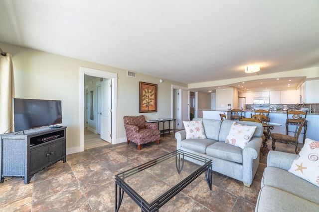 Listing photo 3 for 675 Scenic Gulf Dr Unit 103C, Miramar Beach FL 32550