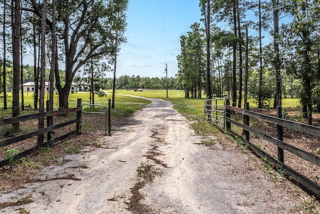 Listing photo 2 for 2748 Rock Hill Rd, Defuniak Springs FL 32435