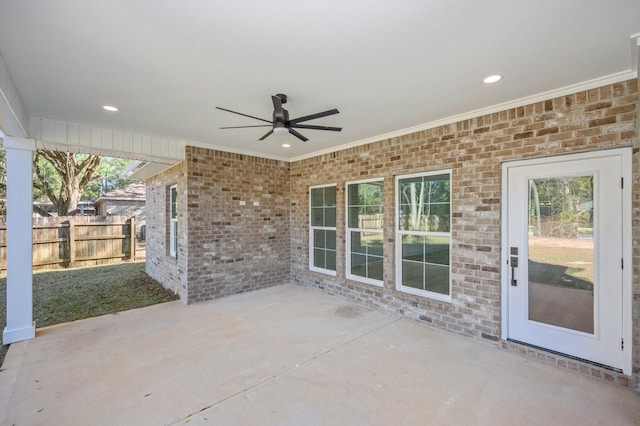 view of terrace with ceiling fan