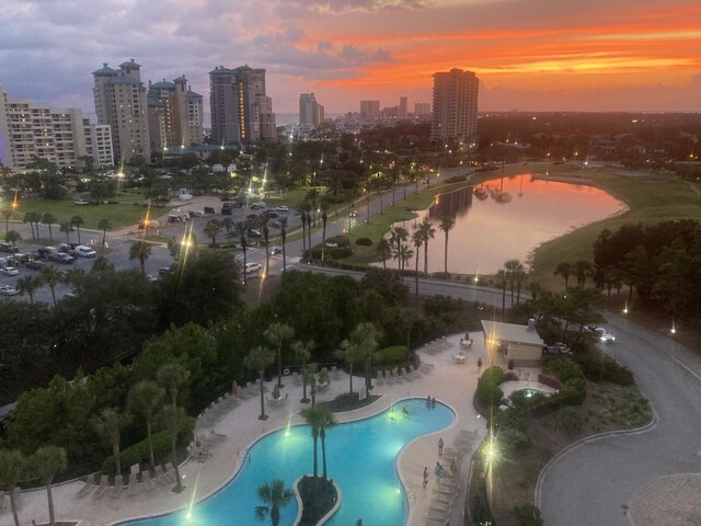 view of aerial view at dusk