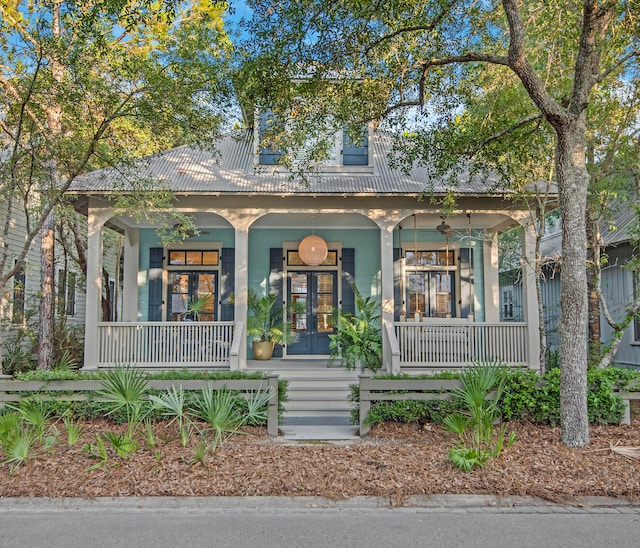 view of front facade with a porch