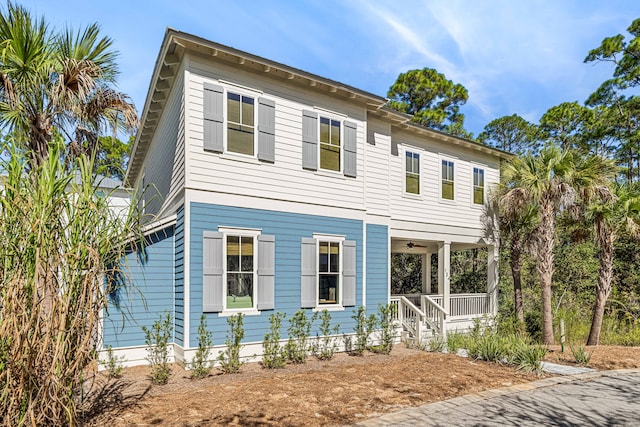 view of front of property featuring covered porch