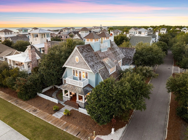 view of aerial view at dusk