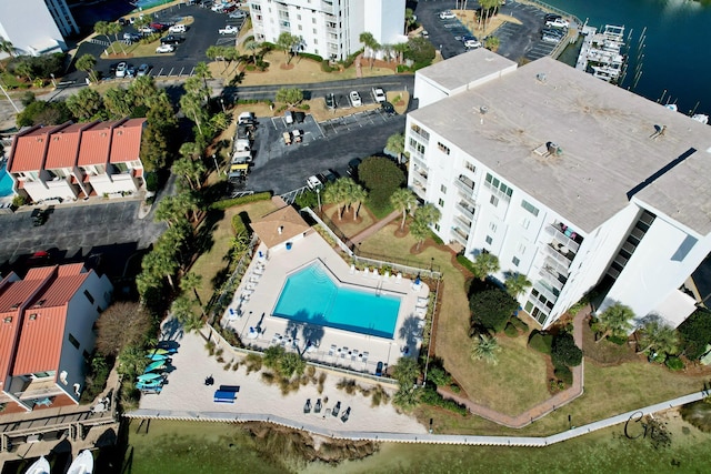 bird's eye view with a water view