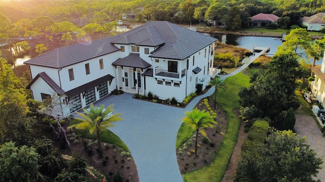 bird's eye view featuring a water view