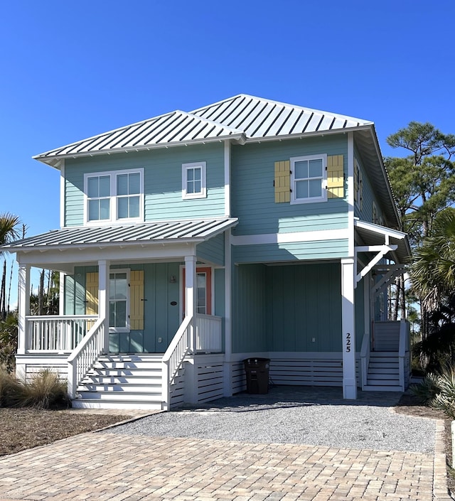 view of front facade with a porch