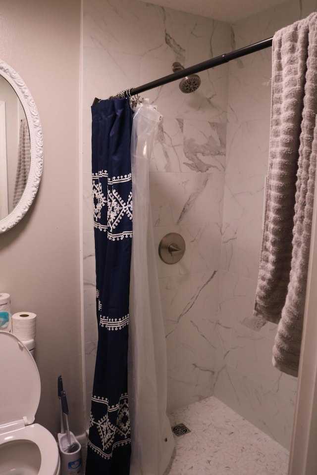 106 Star Dr Unit A, B, C, Fort Walton Beach, FL 32547 - bathroom featuring toilet and a shower with shower curtain