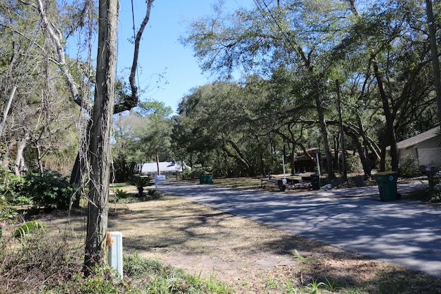 106 Star Dr Unit A, B, C, Fort Walton Beach, FL 32547 - view of yard