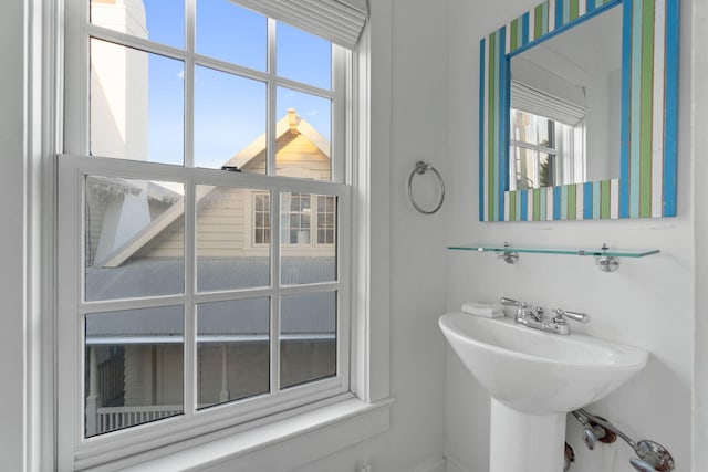 bathroom with a wealth of natural light