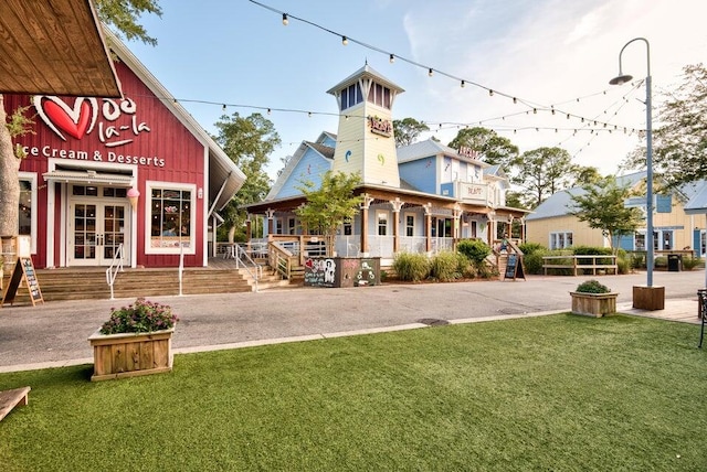 exterior space with a lawn