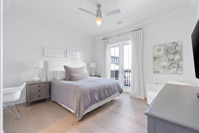 bedroom featuring access to outside, ornamental molding, light hardwood / wood-style floors, and ceiling fan