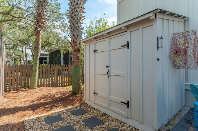 view of shed / structure