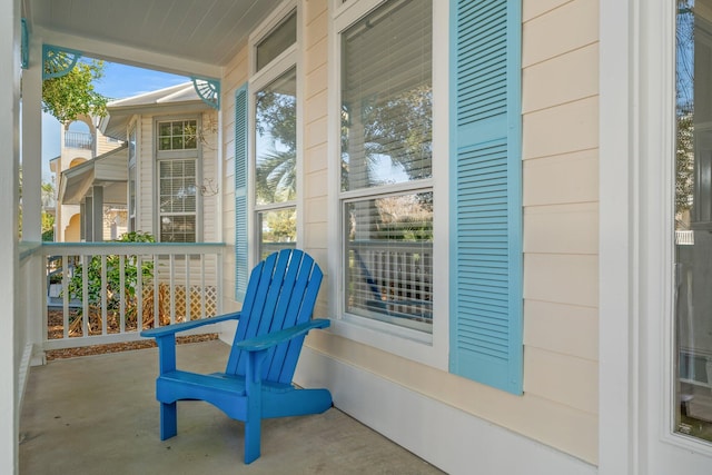 view of patio featuring covered porch