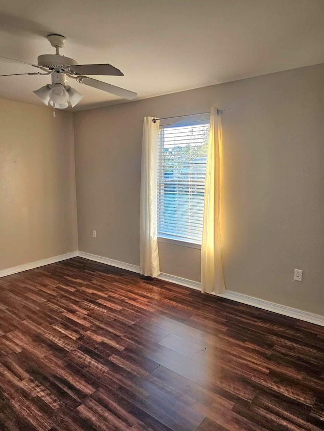 unfurnished room featuring ceiling fan and wood-type flooring