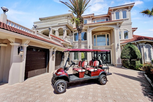 view of front of home featuring a garage